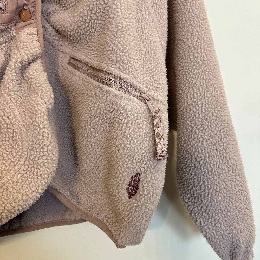 FREE PEOPLE Movement Hit The Slopes Pullover in Mocha Taupe Size X-Small
